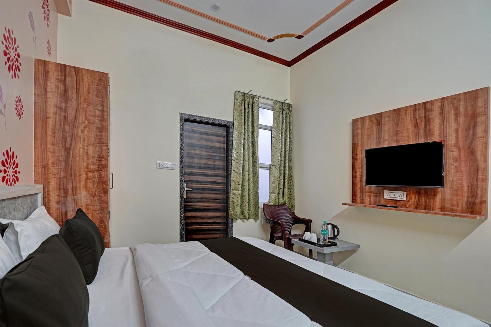 Hotel O Surya Mahal ジャイプール エクステリア 写真